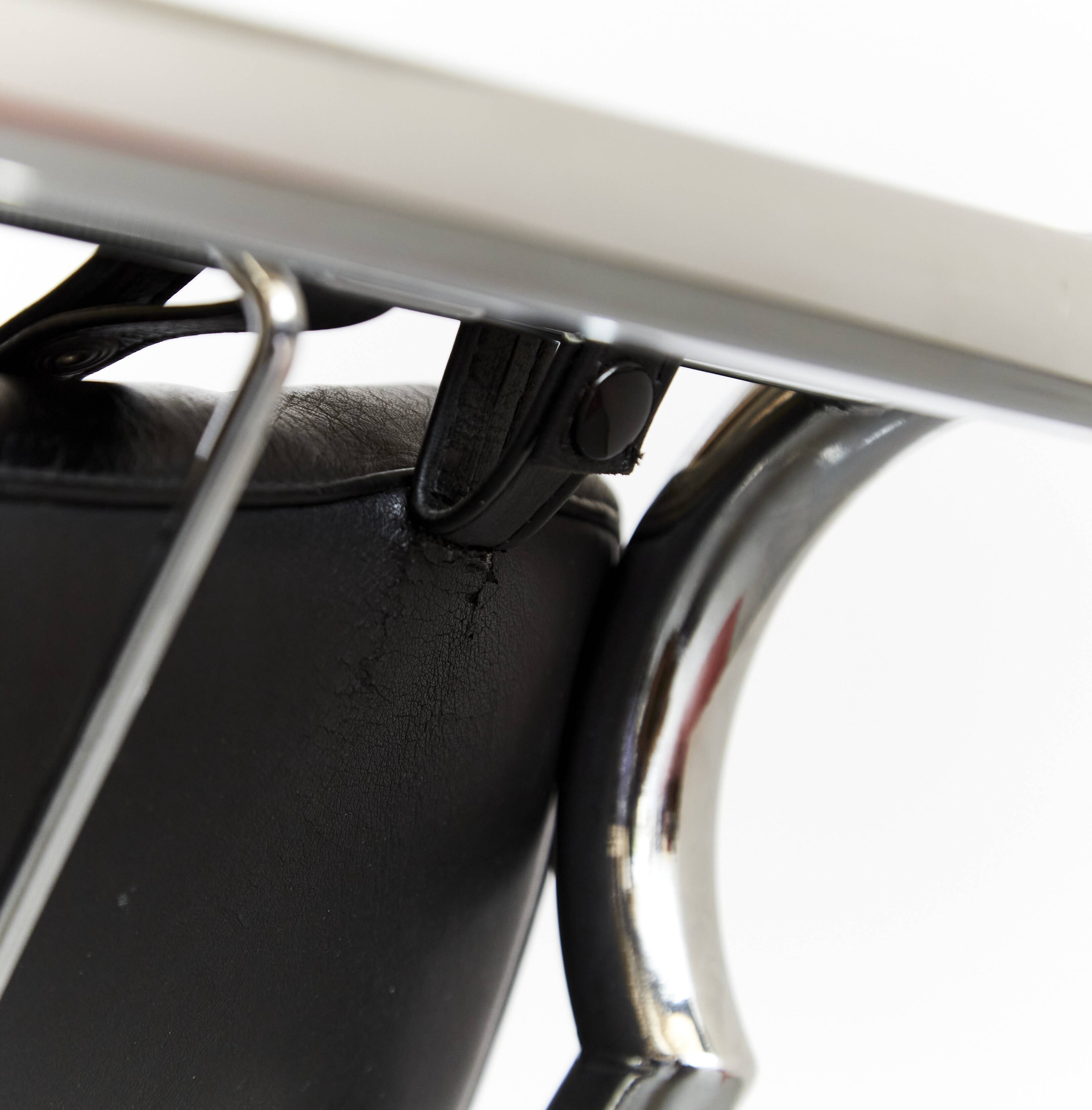 Chaise longue and ottoman Gabriele Mucchi "Genni" for Zanotta