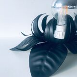 Black metal flower ceiling light