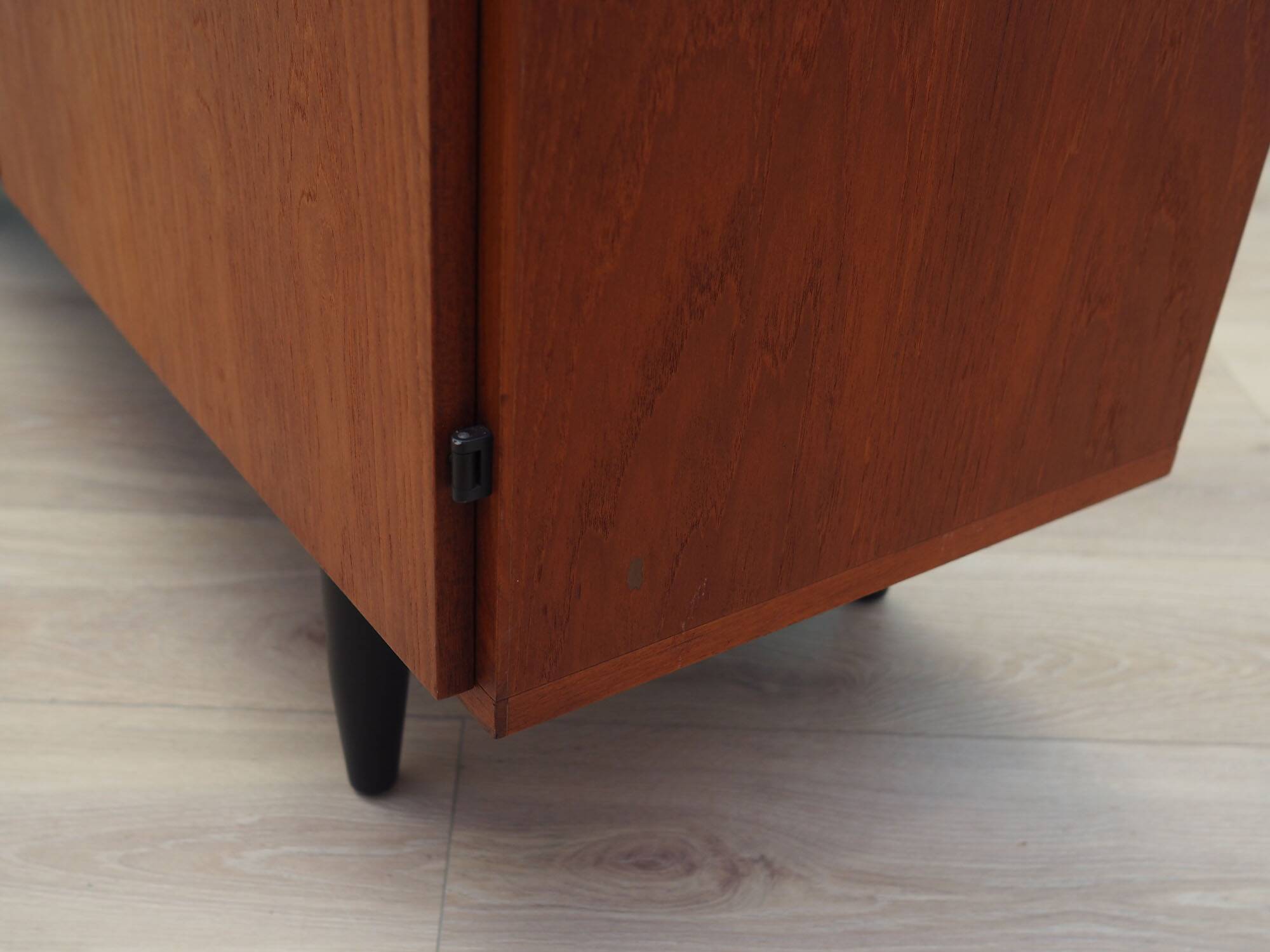 Meuble en teck, design danois, années 1970, production : Danemark