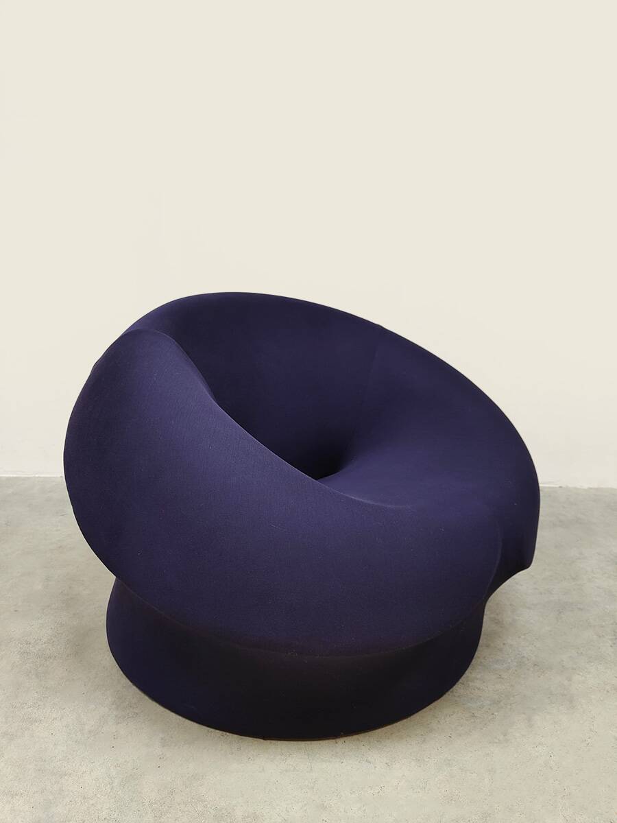 Italian design Up 2000 series Up3 lounge chair Gaetano Pesce B&B Italia