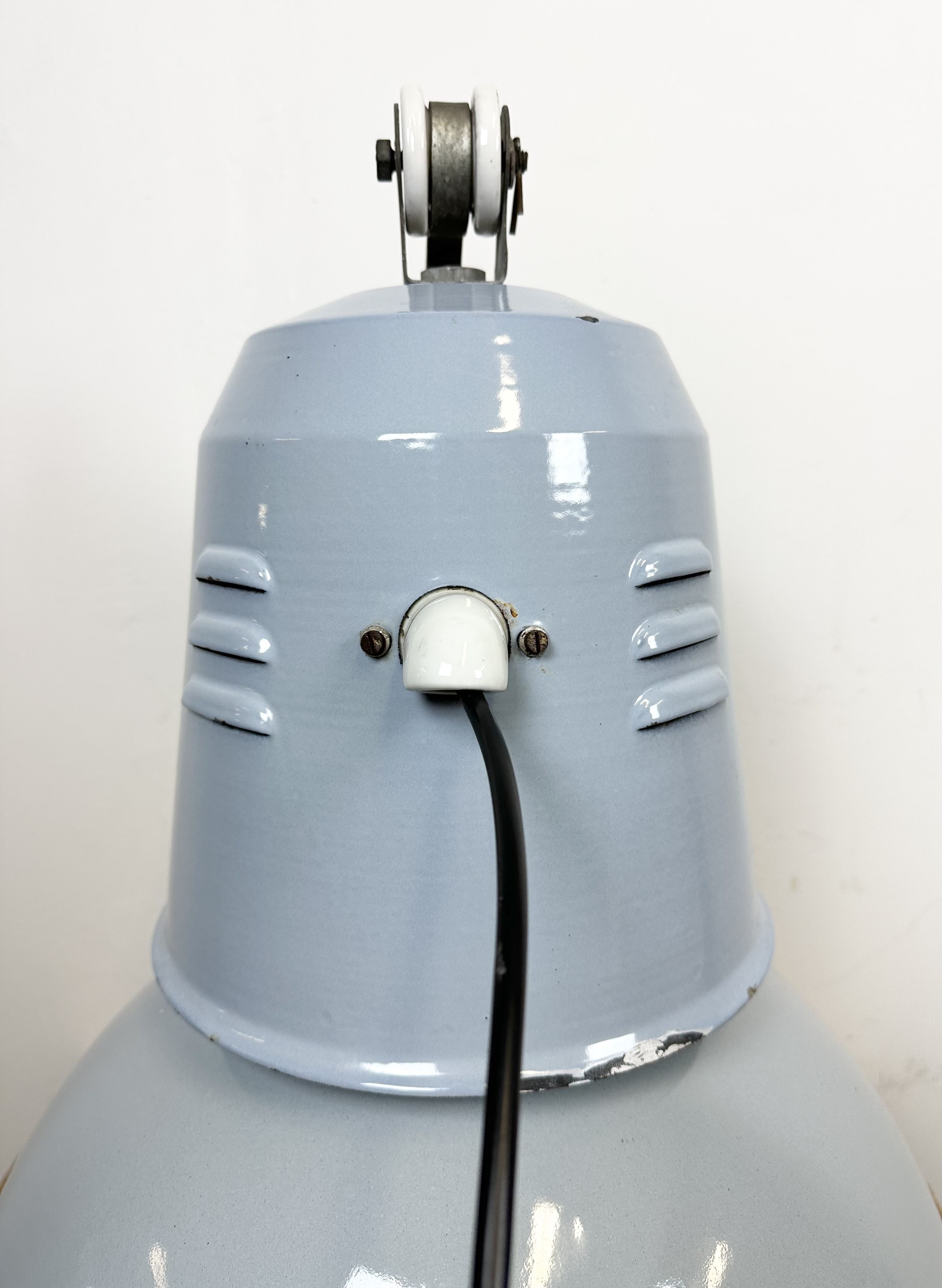 Industrial italien grey enamel lamp from Cariboni, 1970s