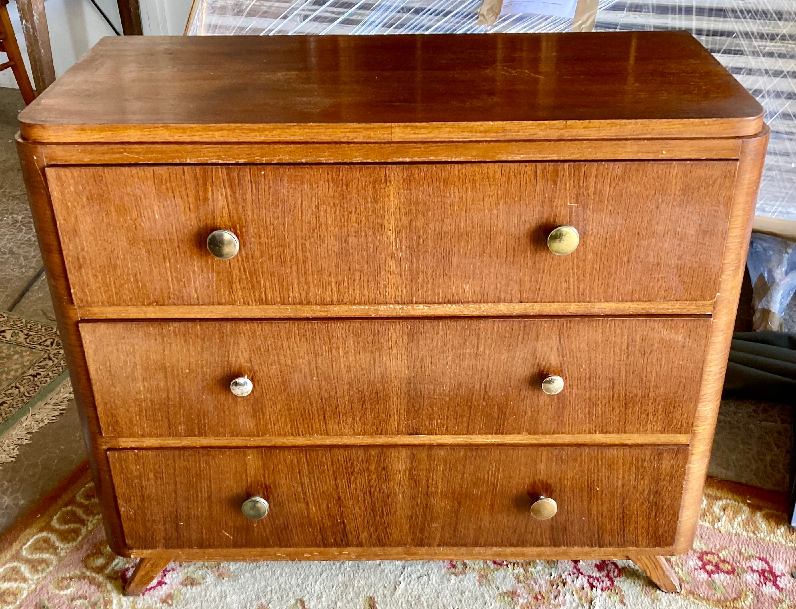 60's chest of drawers