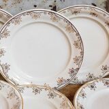 Huit assiettes à dessert Villeroy & Boch décor or