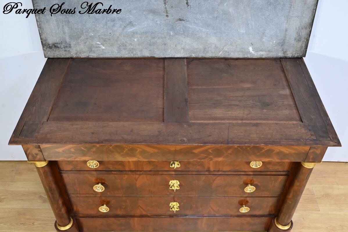 Mahogany chest of drawers, Empire period – Early 19th century