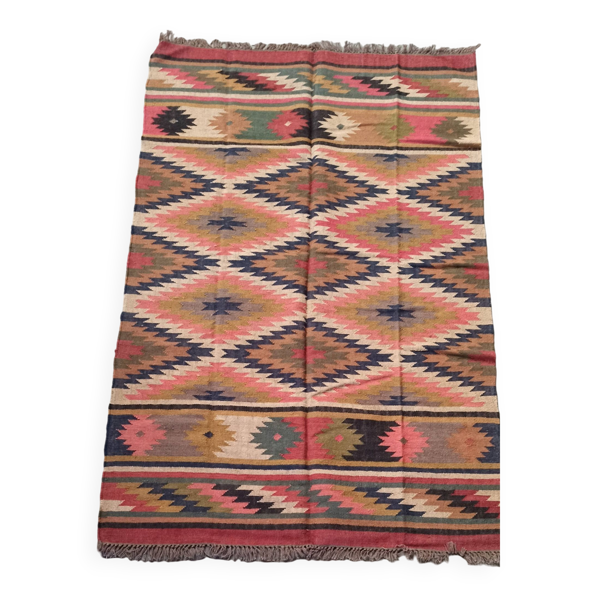 Kilim rug in jute and cotton. 160cm x 250cm