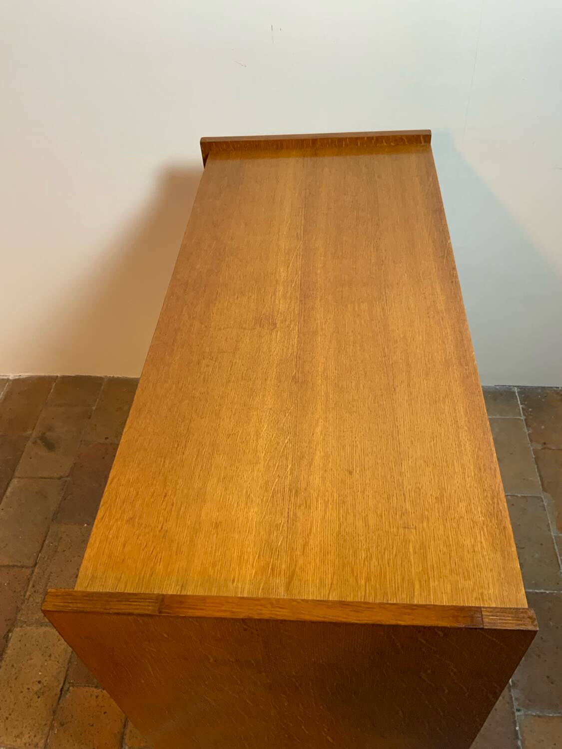 Vintage chest of drawers