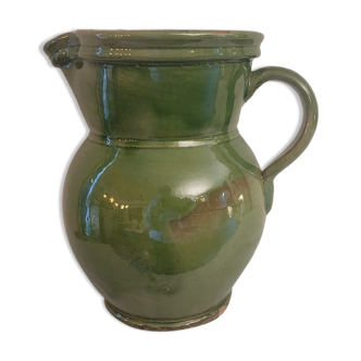 Uzès ceramic pitcher