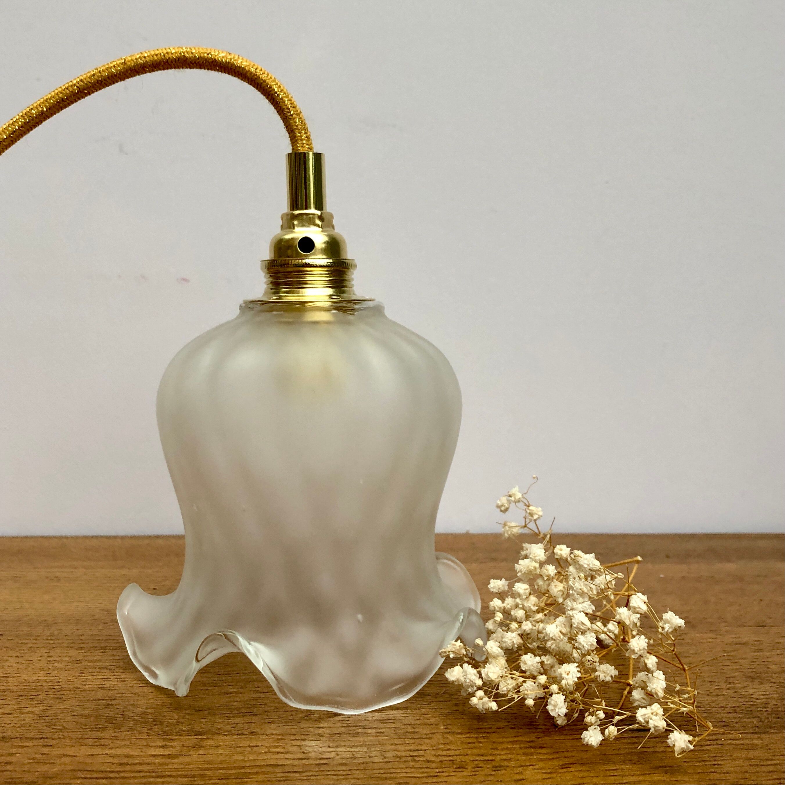 Vintage tulip walker in frosted glass