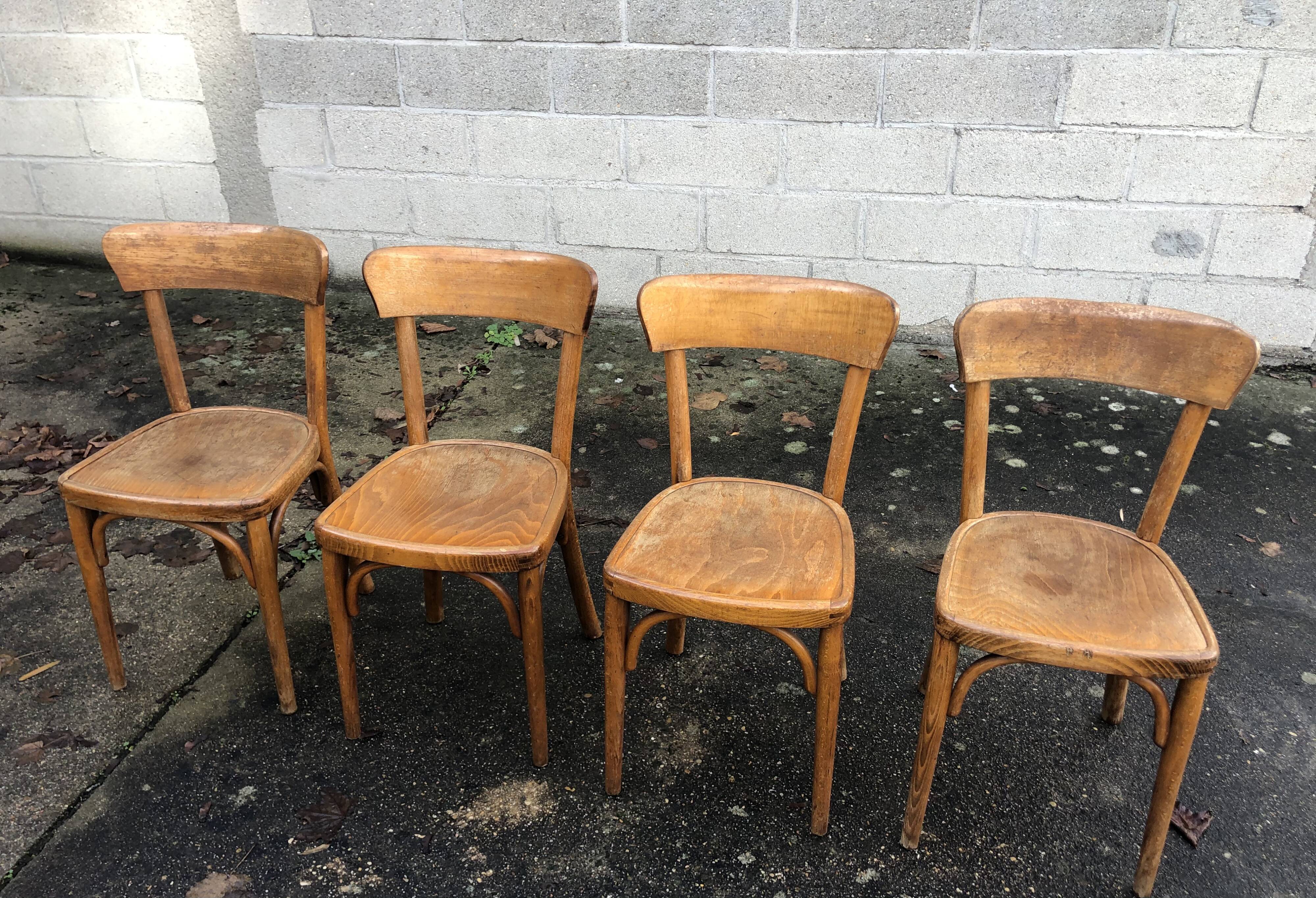 Lot of 4 vintage bistro chairs