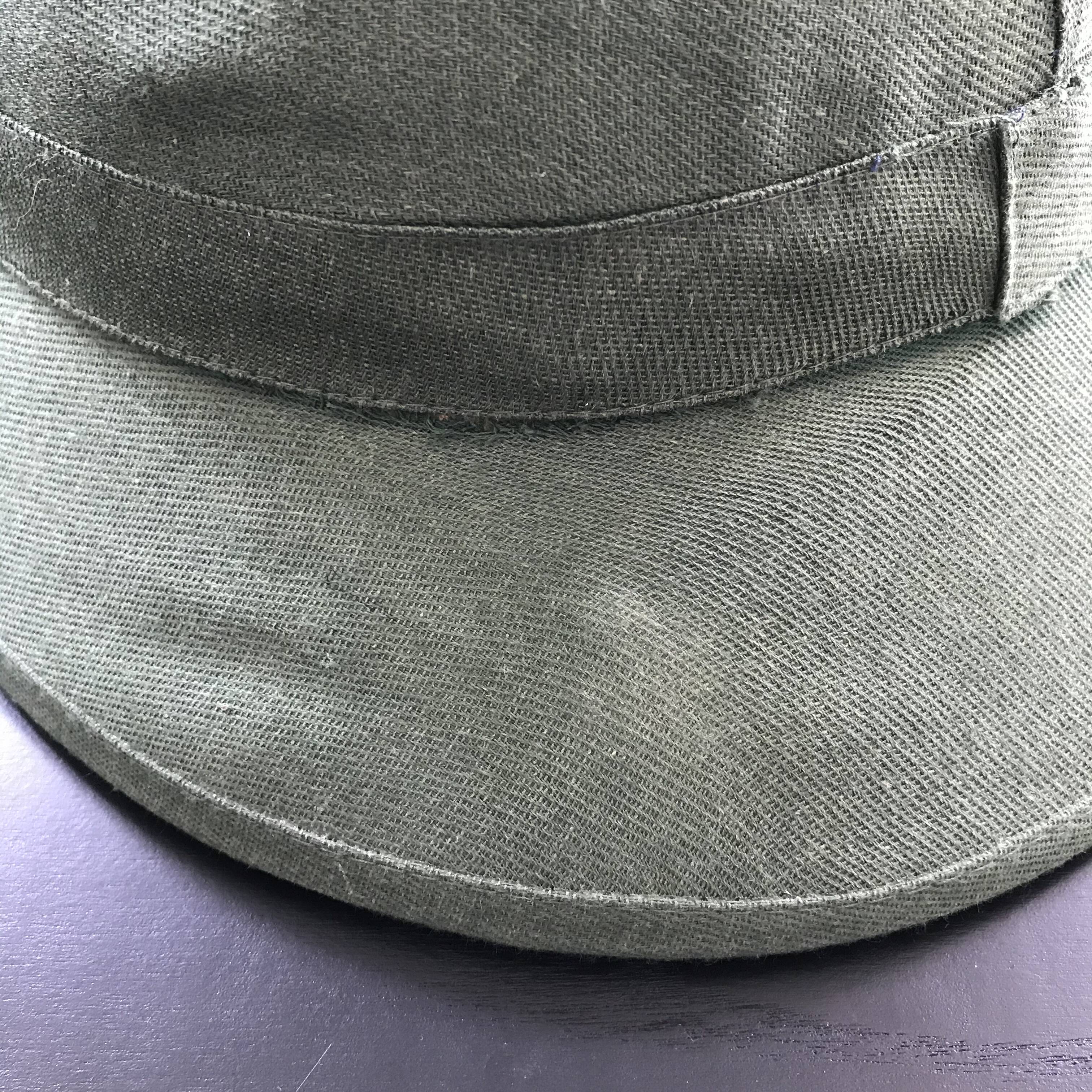 Colonial helmet 1960