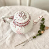 Teapot and its English style sugar bowl fine earthenware from Creil and Montereau. Model "Pink crests" late 19th around 1876