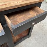 Small patinated countertop