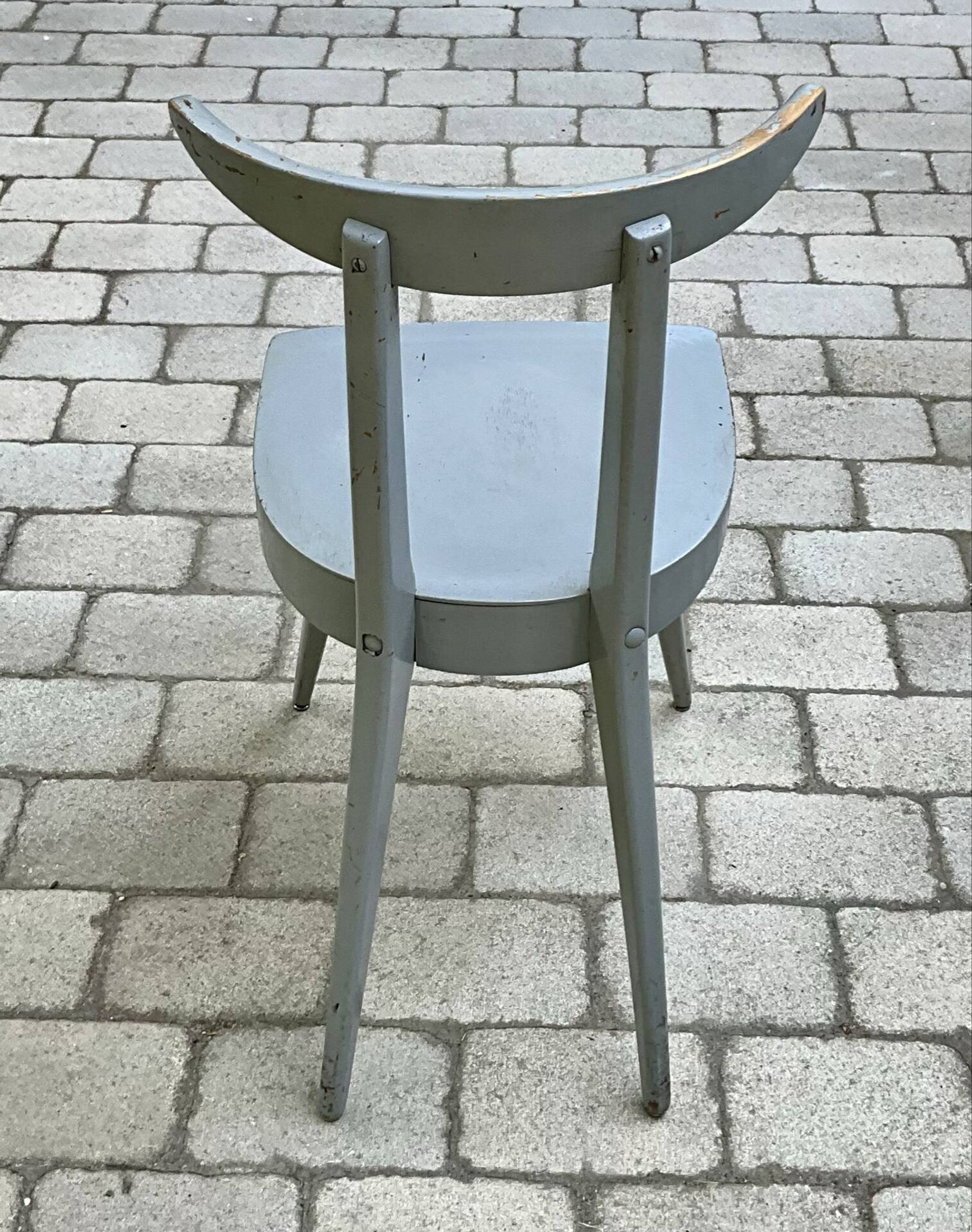 Set of 12 Stella "Antelope" chairs – France, 1950s