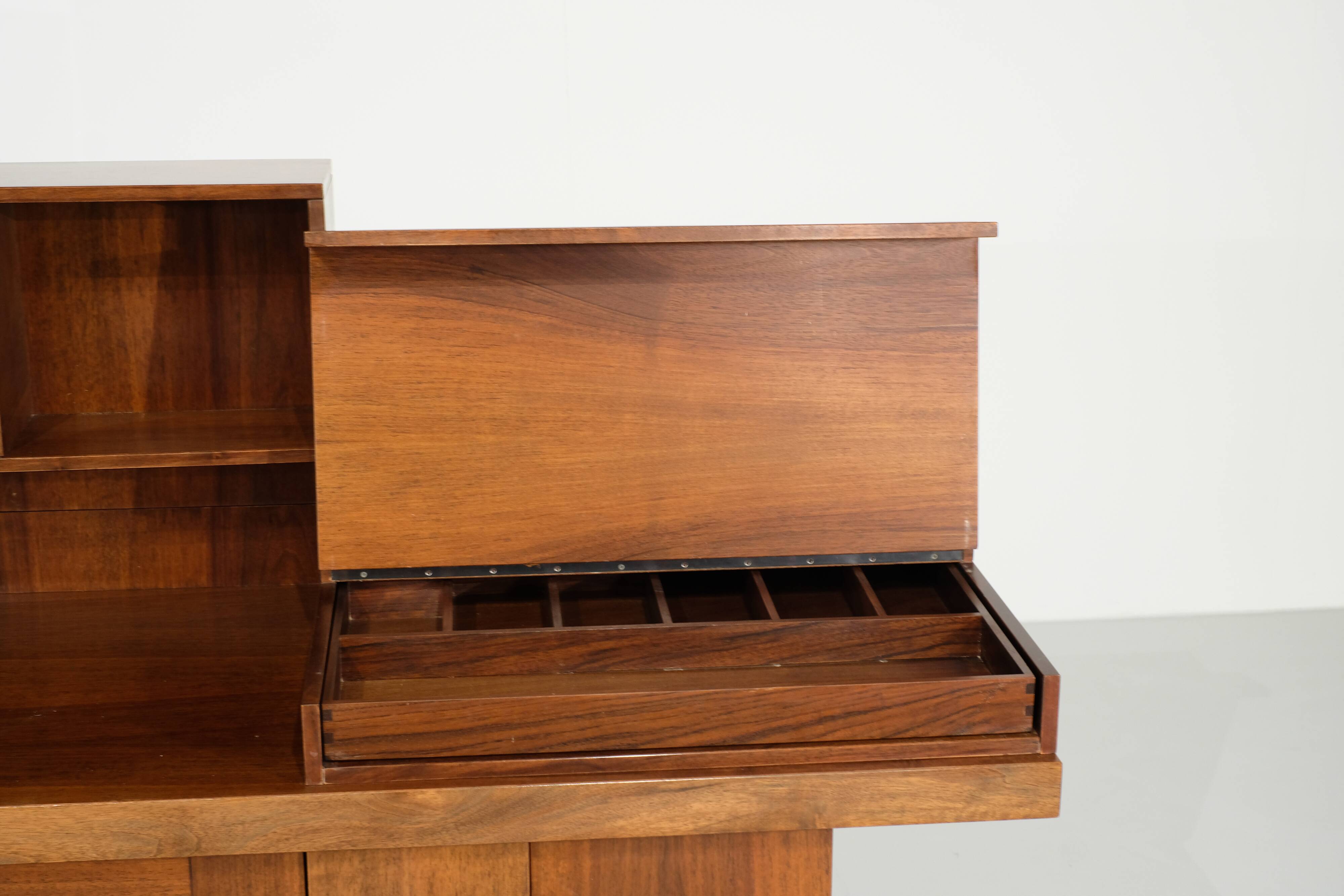 “Pranzo 602” sideboard by Silvio Coppola for Bernini - 1960s