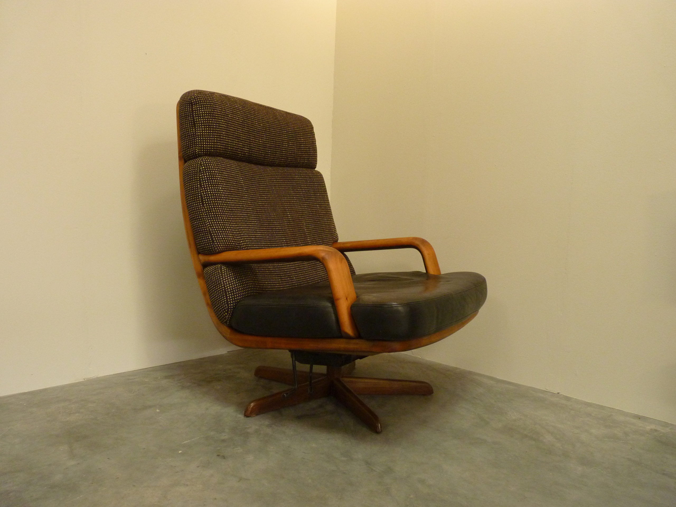 Bernd Münzebrock armchair for Walter Knoll