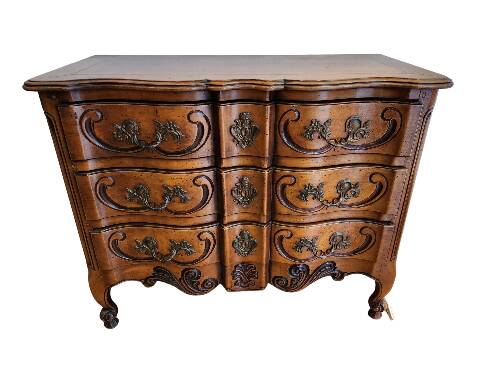Chest of drawers with walnut drawers