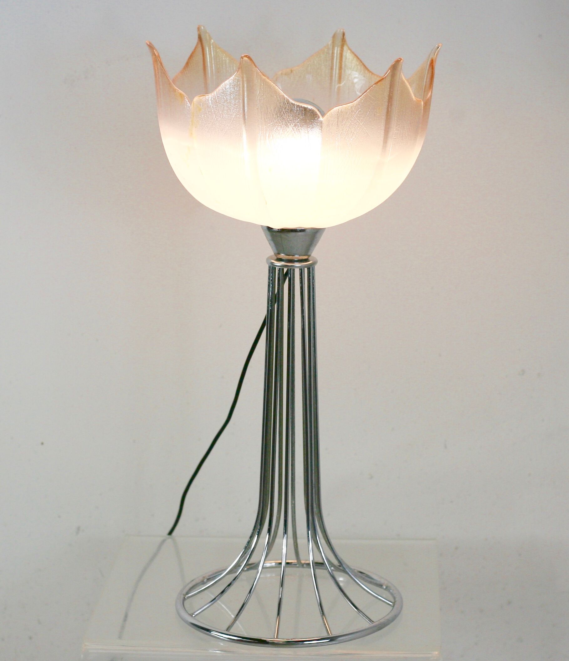 Lamp "space age". glass reflector, metal base. Circa 1970