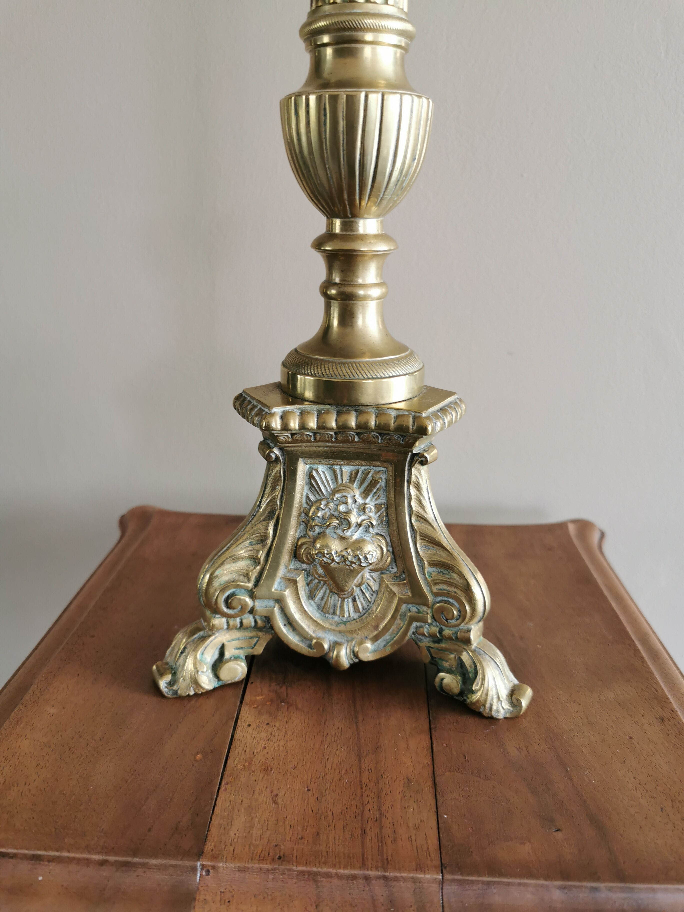 Brass tube lamp foot