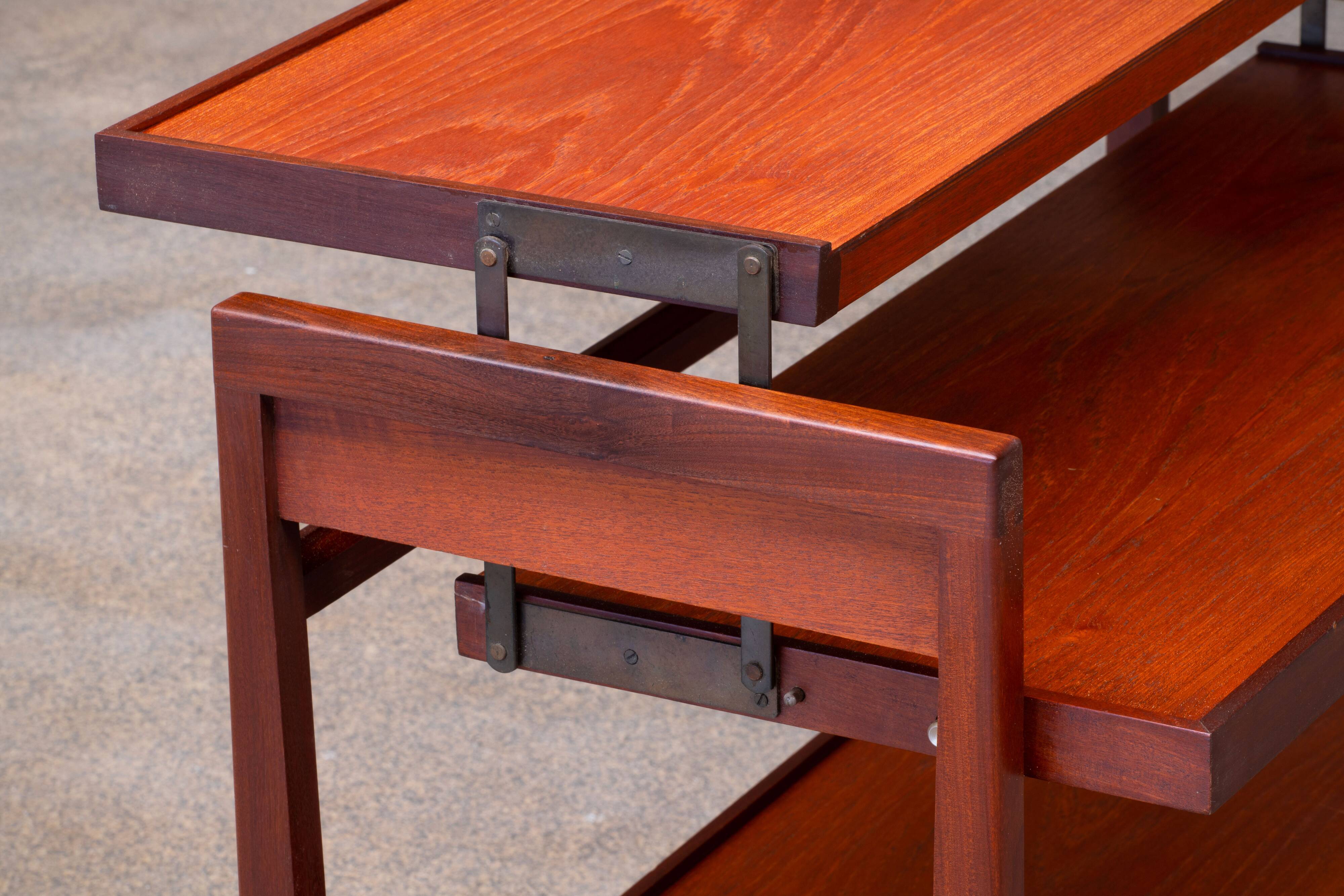 Retractable scandinavian dessert 99cm