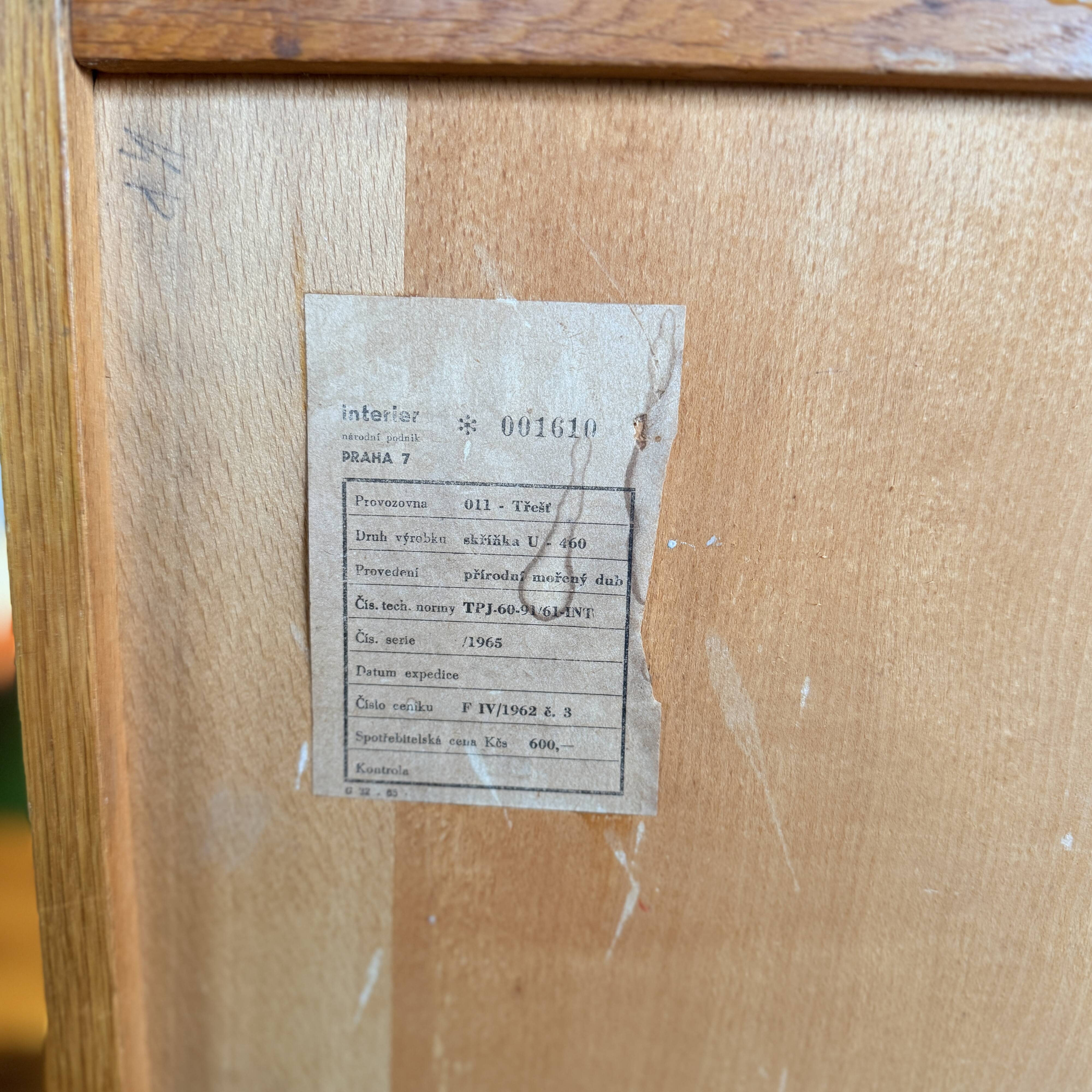 U460 Sideboard with Colored Drawers, Jiří Jiroutek