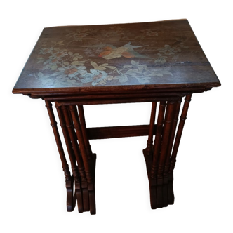 4 nesting tables painted decoration