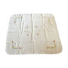 Nappe en coton brodé de motifs de pâques