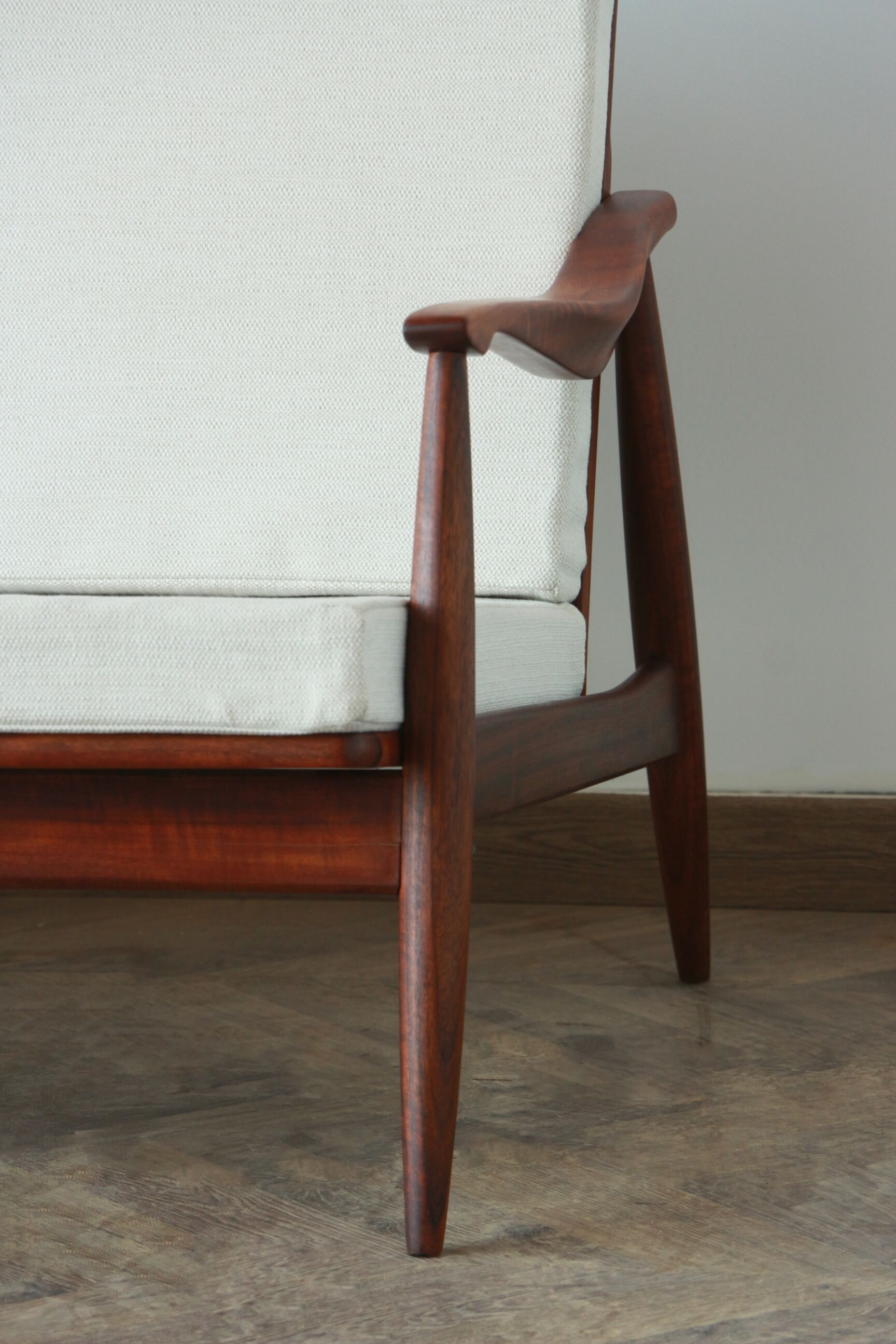 Scandinavian bench - 3 seats