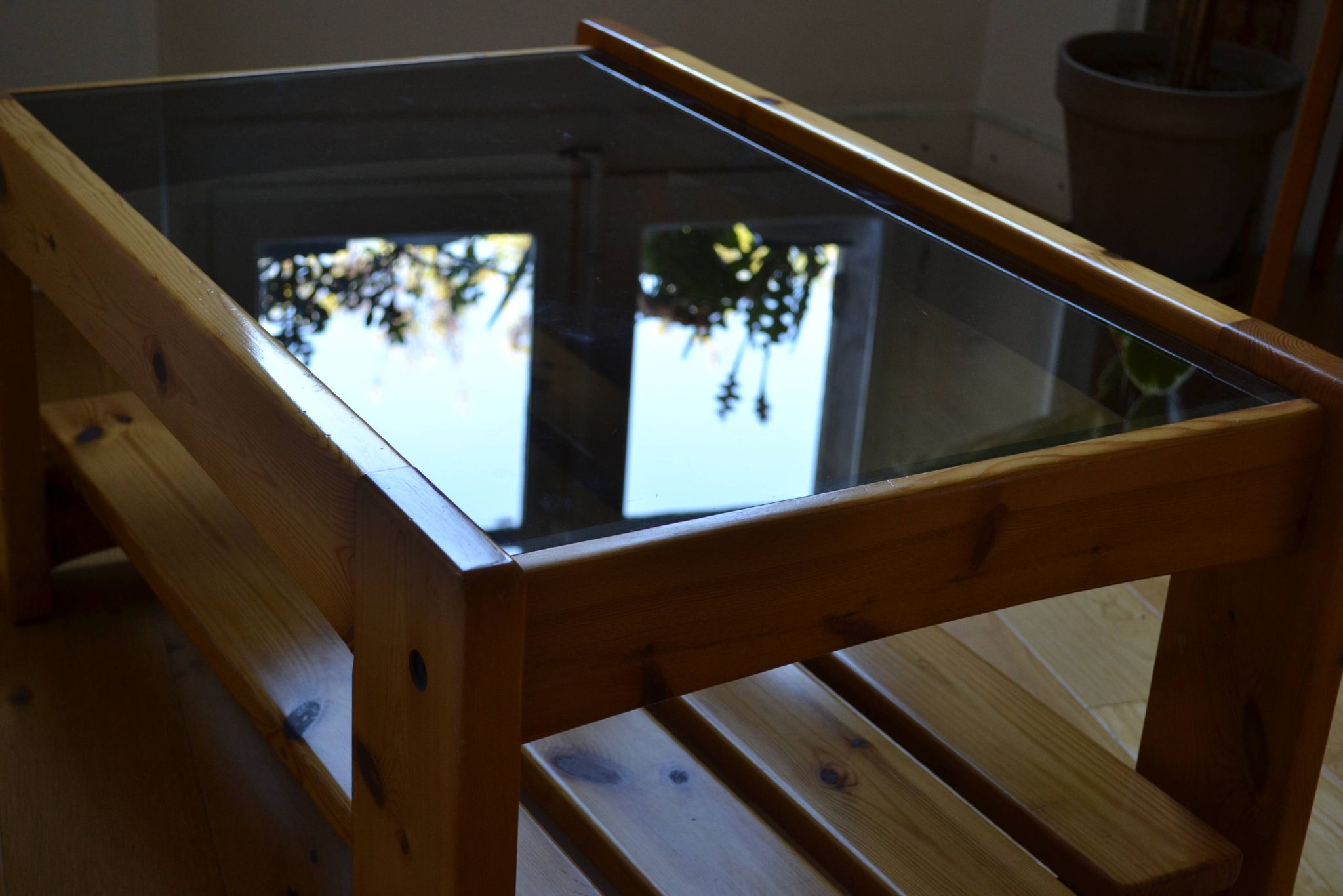 Table basse bois et verre