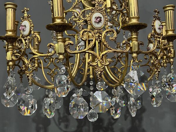 Lustre avec médaillons en céramique et cristaux Swarovski avec 15 points lumineux