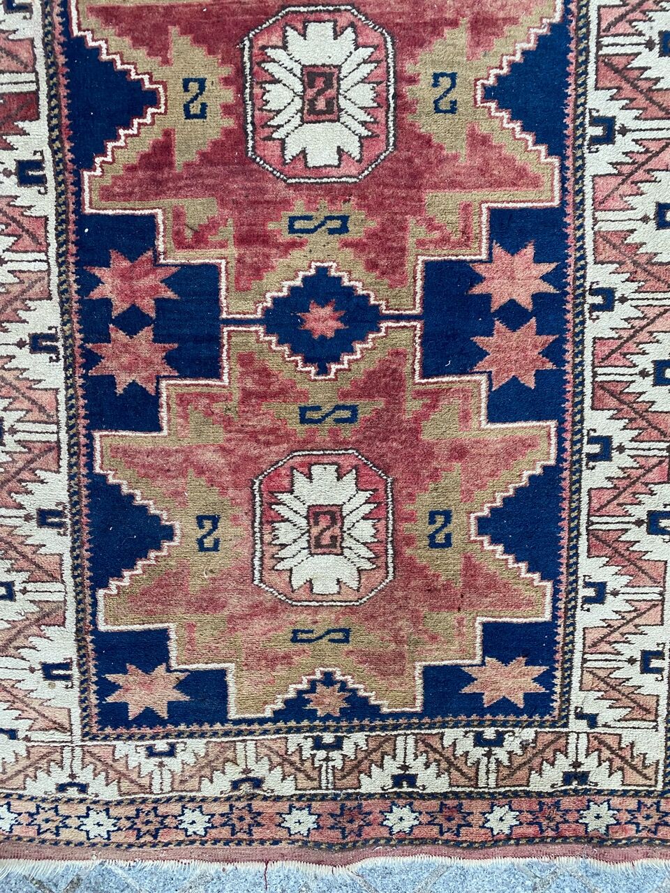 Handmade Turkish vintage carpet 102x190
