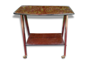 Table vintage a roulettes