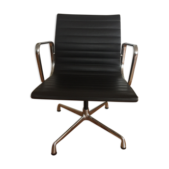 EA 108 armchair by Charles & Ray Eames