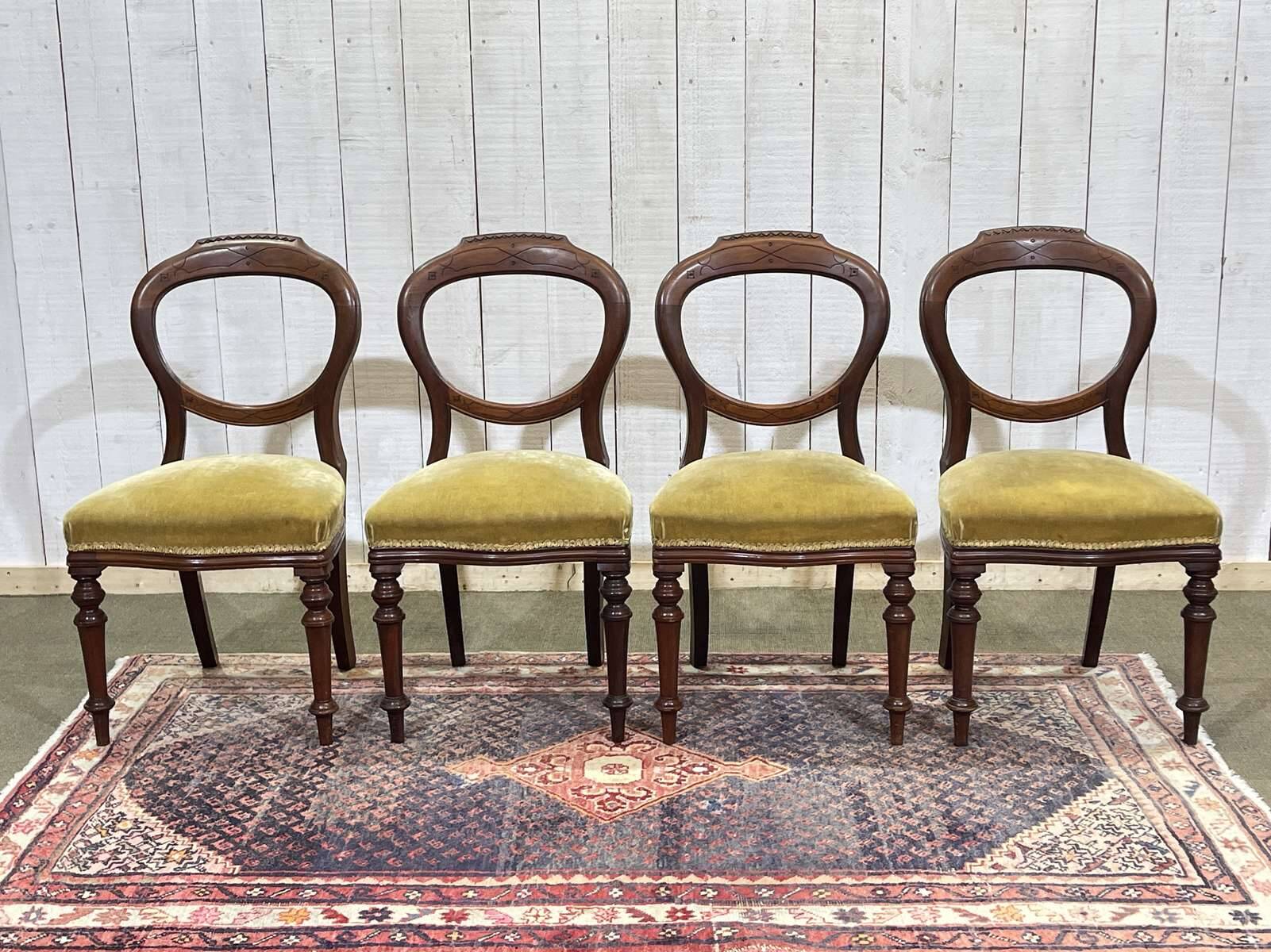 Set of 4 Victorian English chairs, 19th century, in mahogany