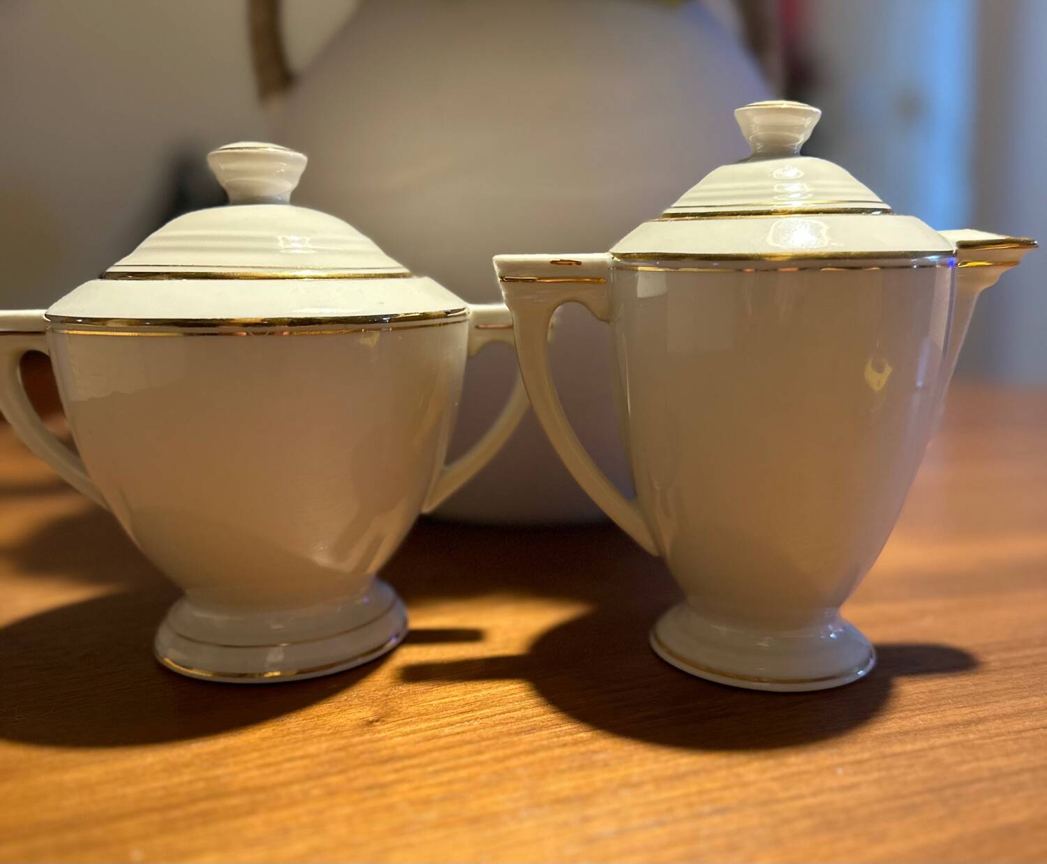 Sugar bowl and milk jug in Limoge porcelain