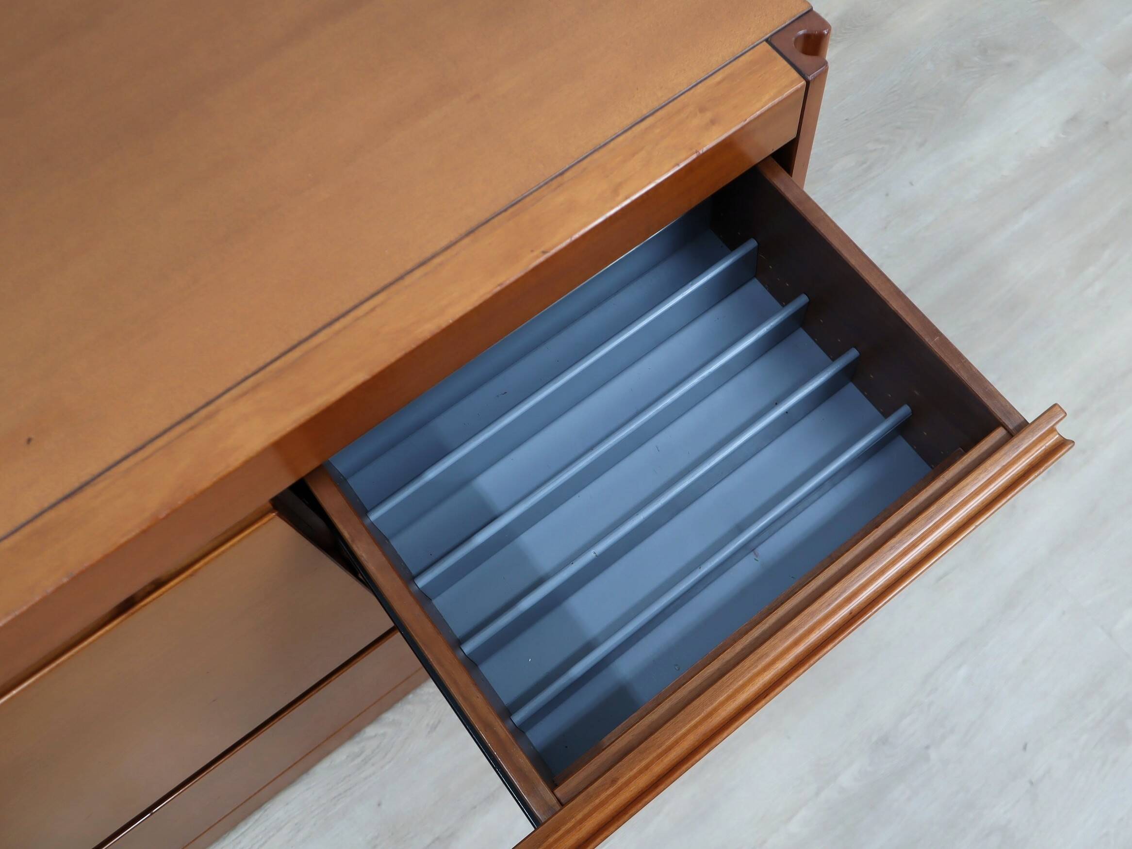 1970s Italian walnut Angelo Mangiarotti 4D series cabinet bar