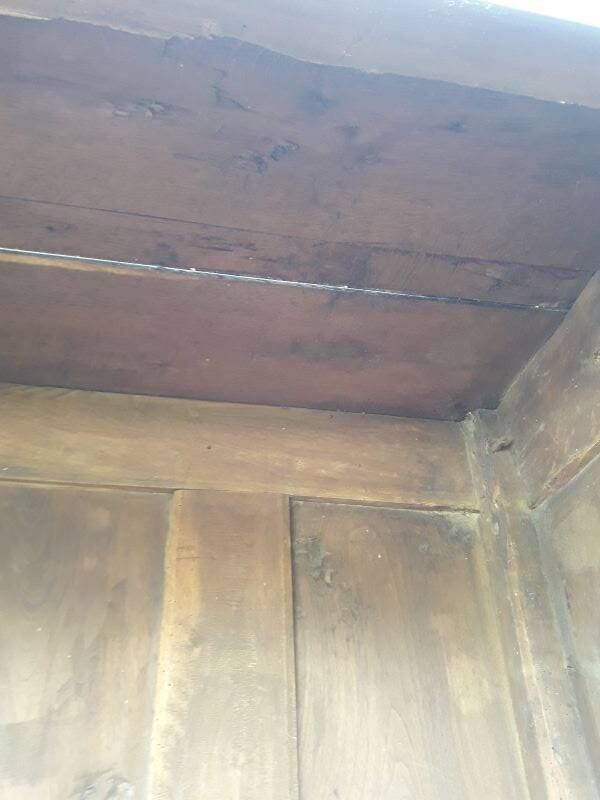 Bonnetière, standing man, Louis XV, 18th century walnut