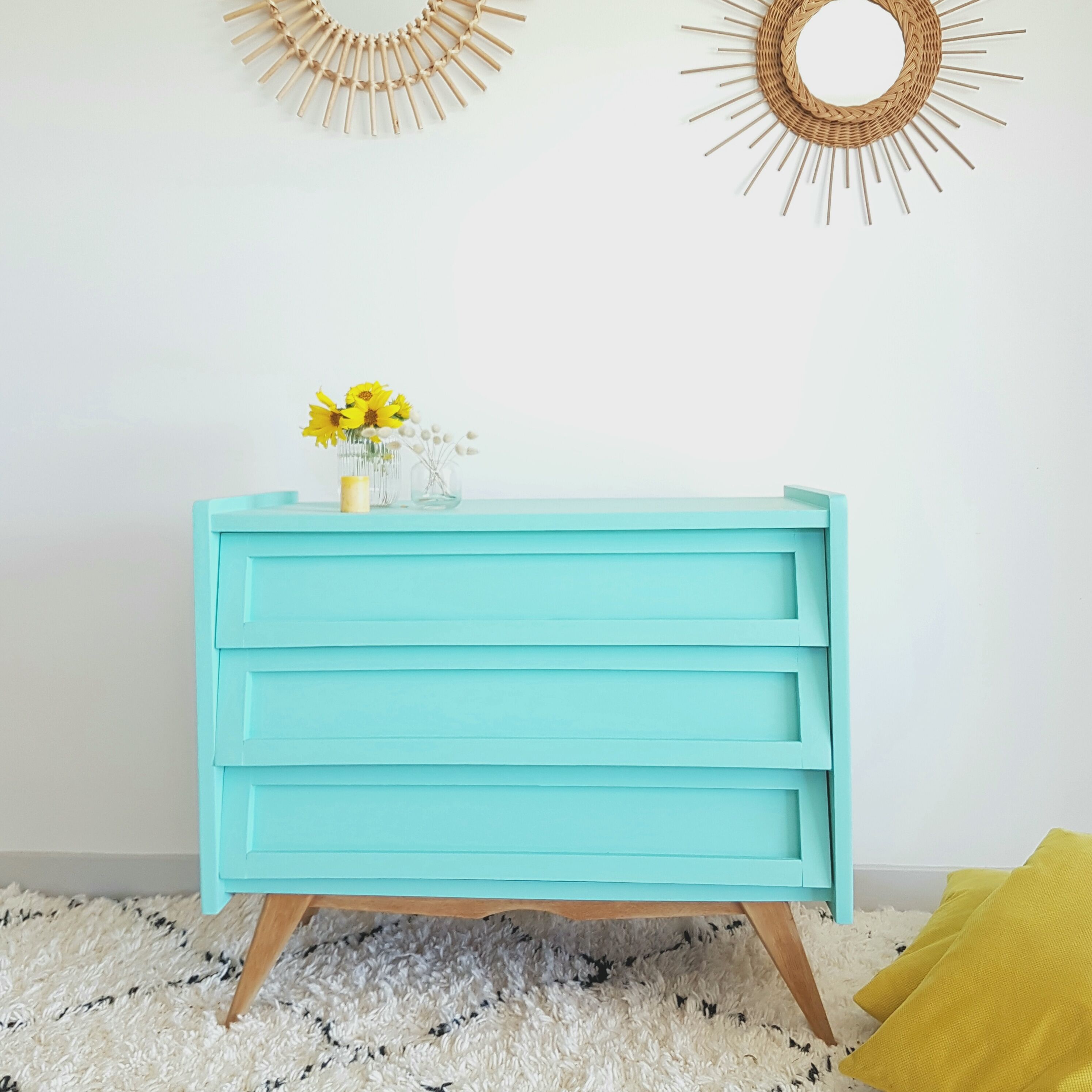 Vintage 60s chest of drawers