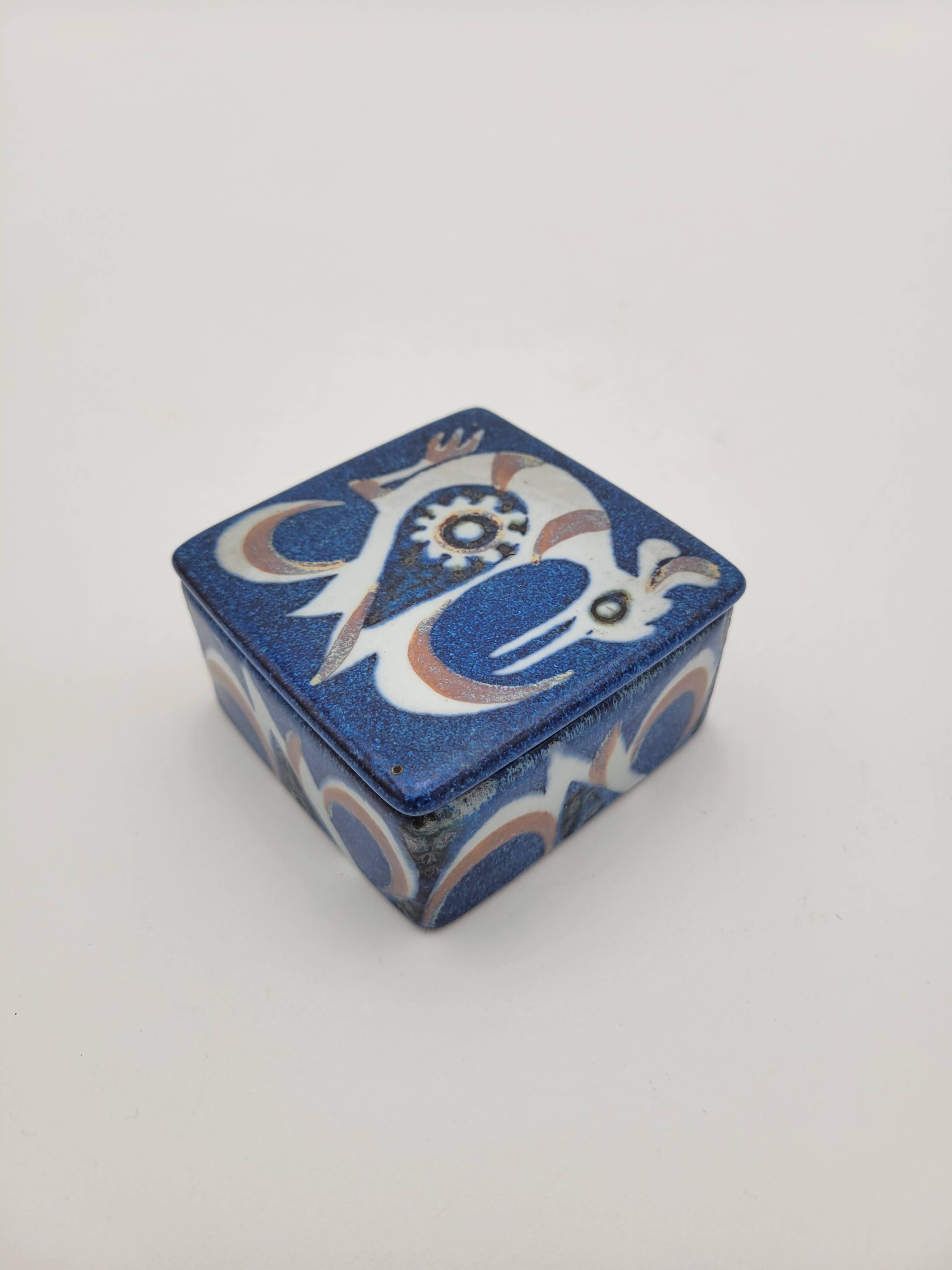 Nils Thorsson porcelain box - Royal Copenhagen