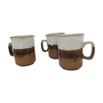 Set of three vintage cups