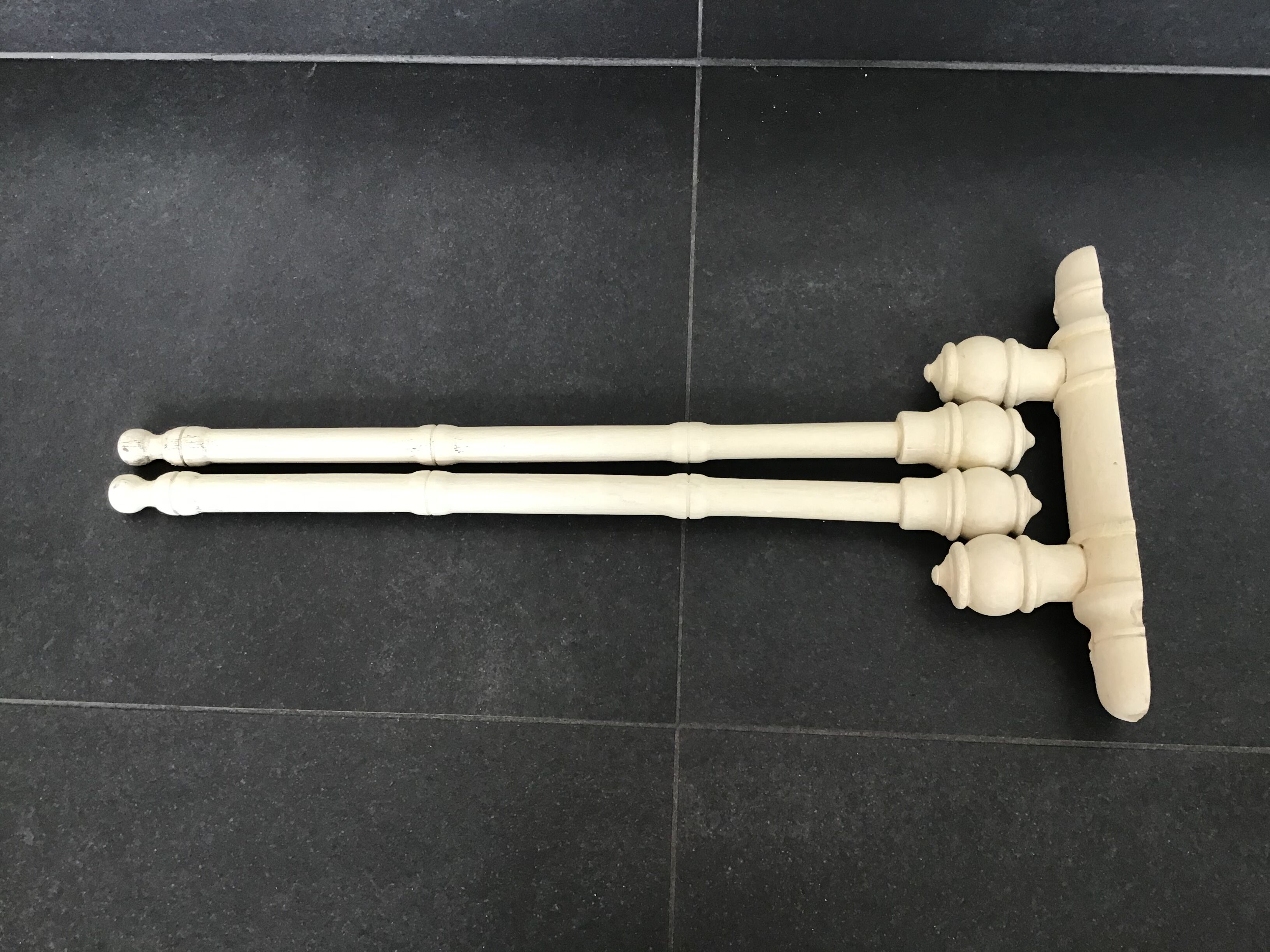 Vintage wooden towel rack bamboo style