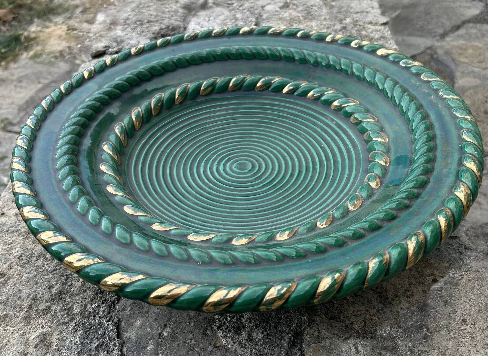 Large dish