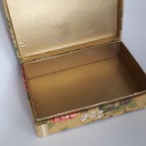 Jewelry box