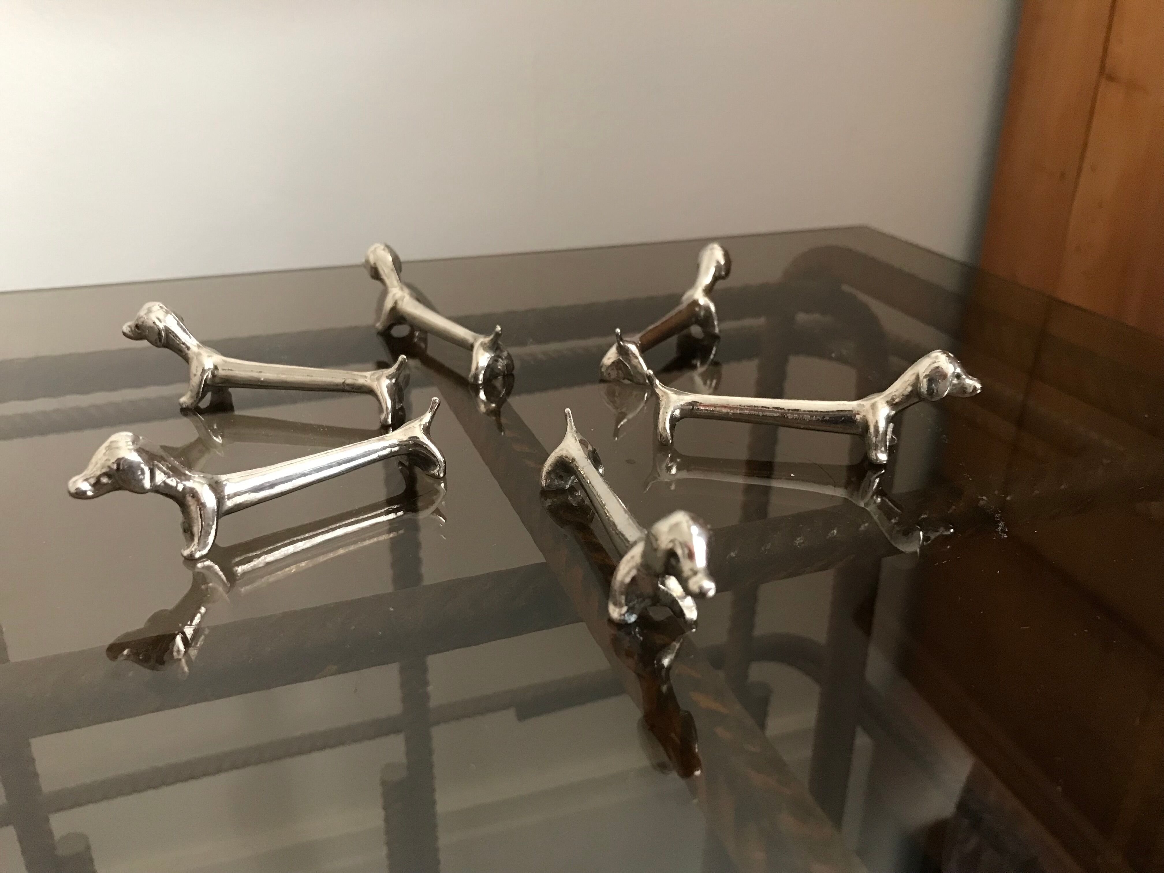 Basset knife holder in silver metal