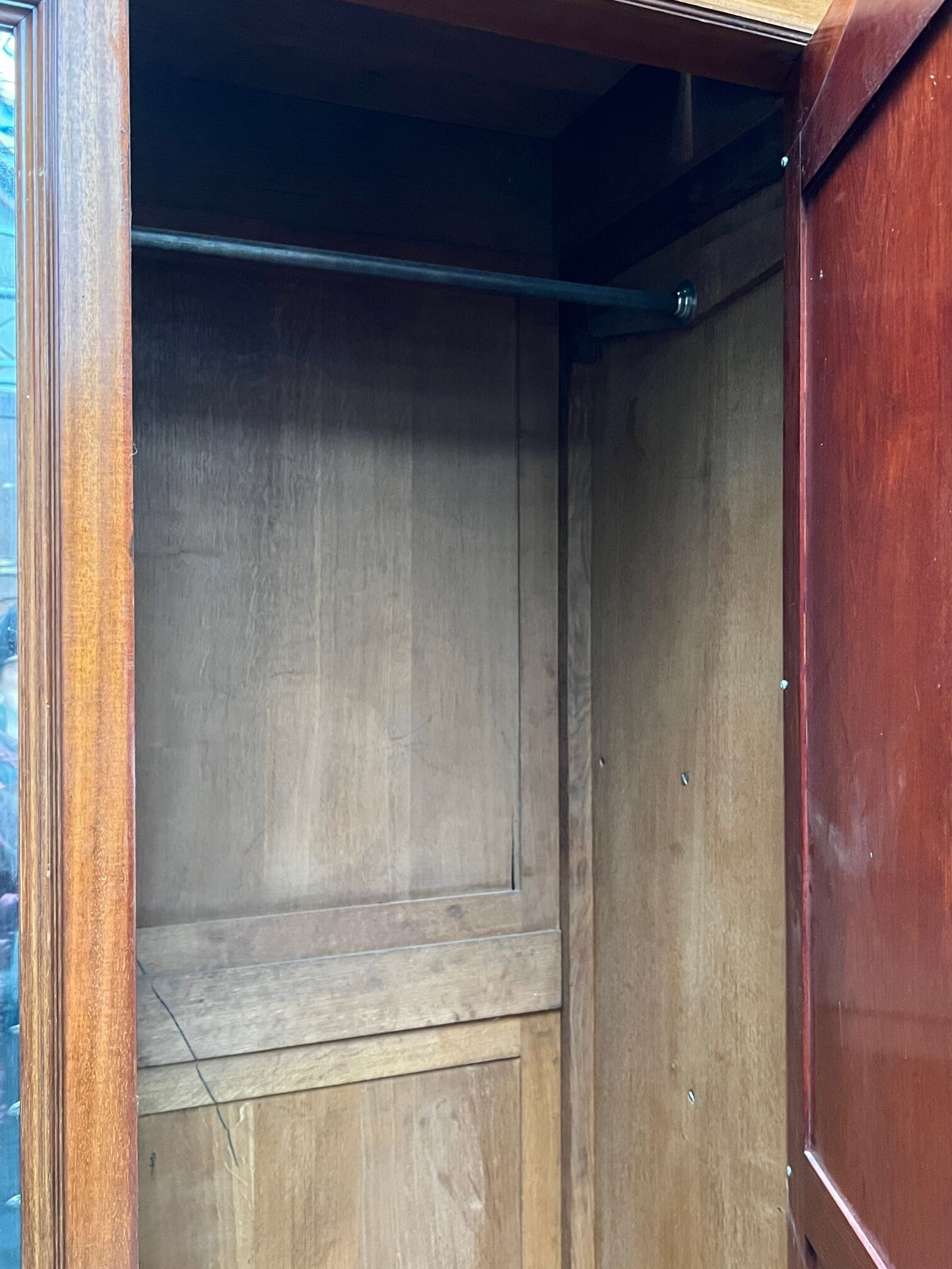 Wardrobe Rosel Manufacturer Brussels