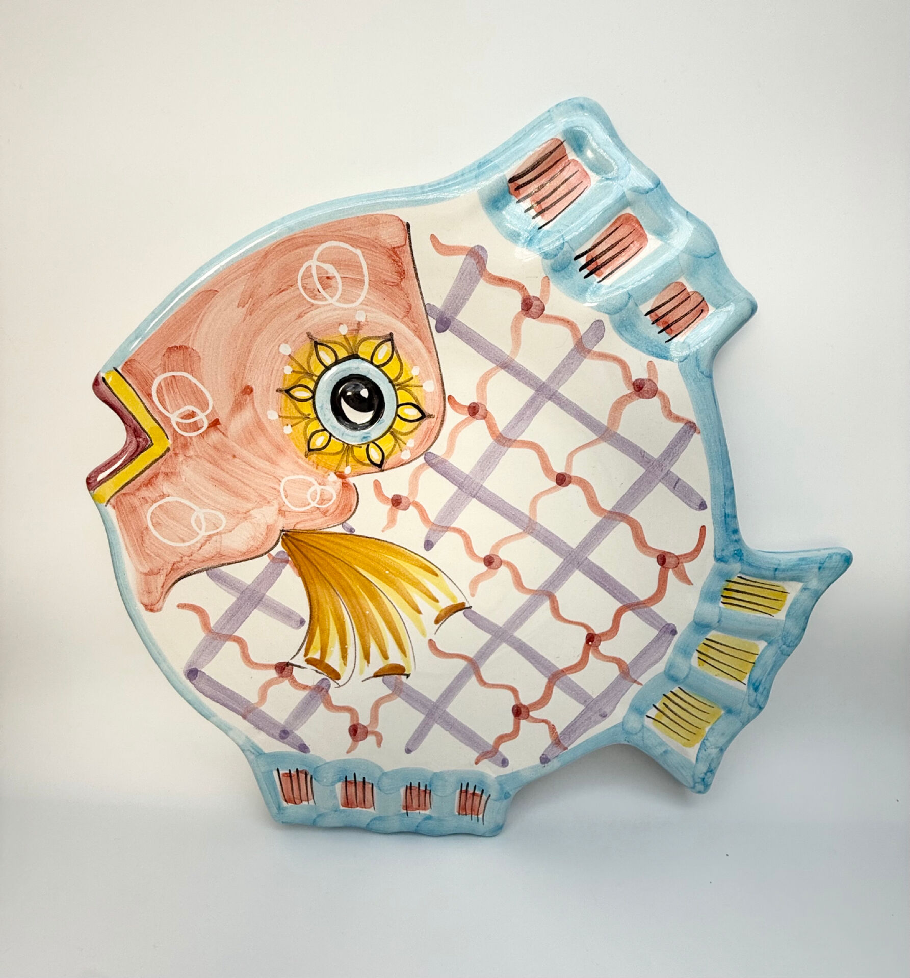 Hand-painted ceramic fish plate – Vietri sul Mare, Italy