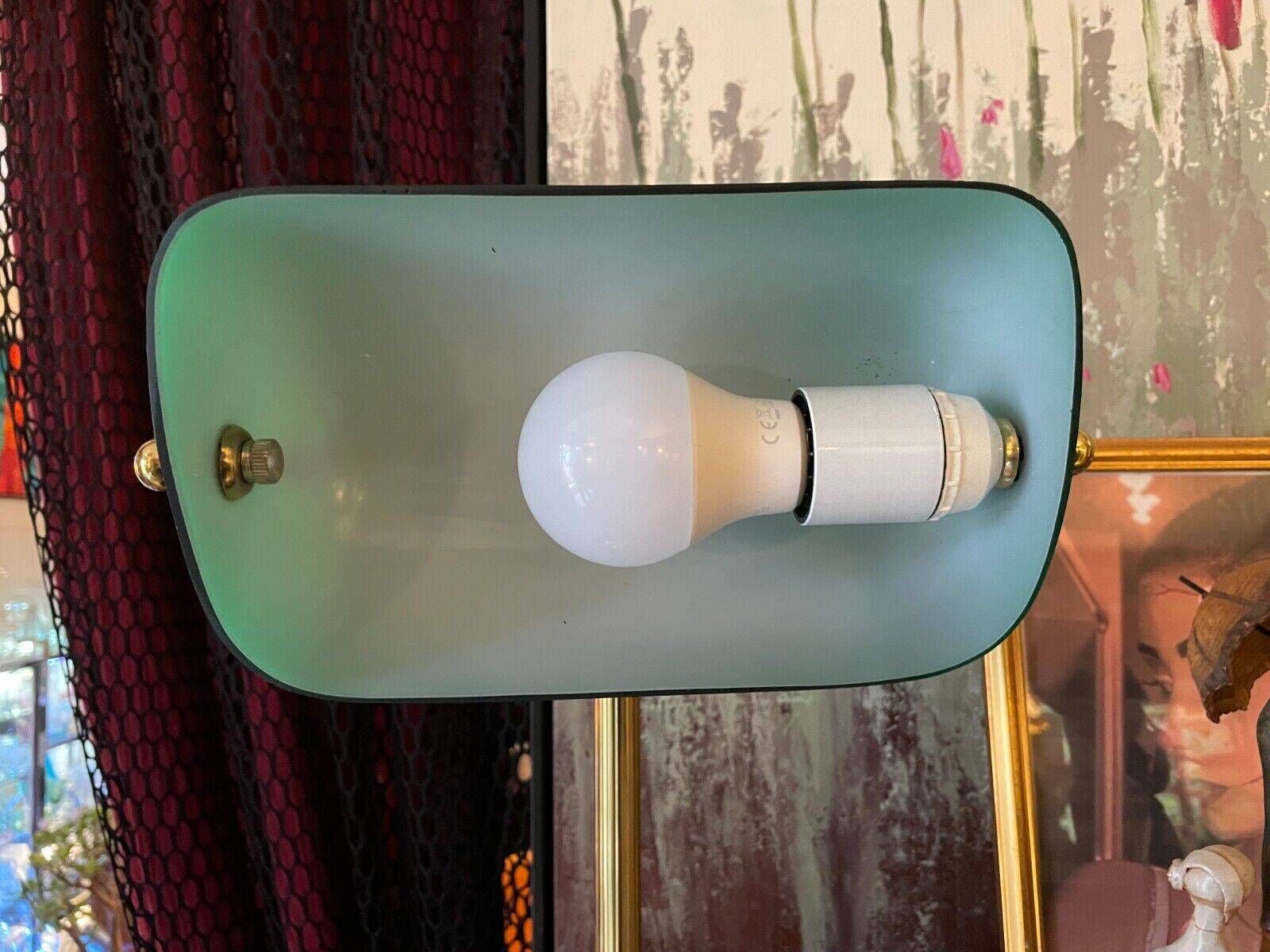 Notary desk lamp, banker, tilting green opaline library