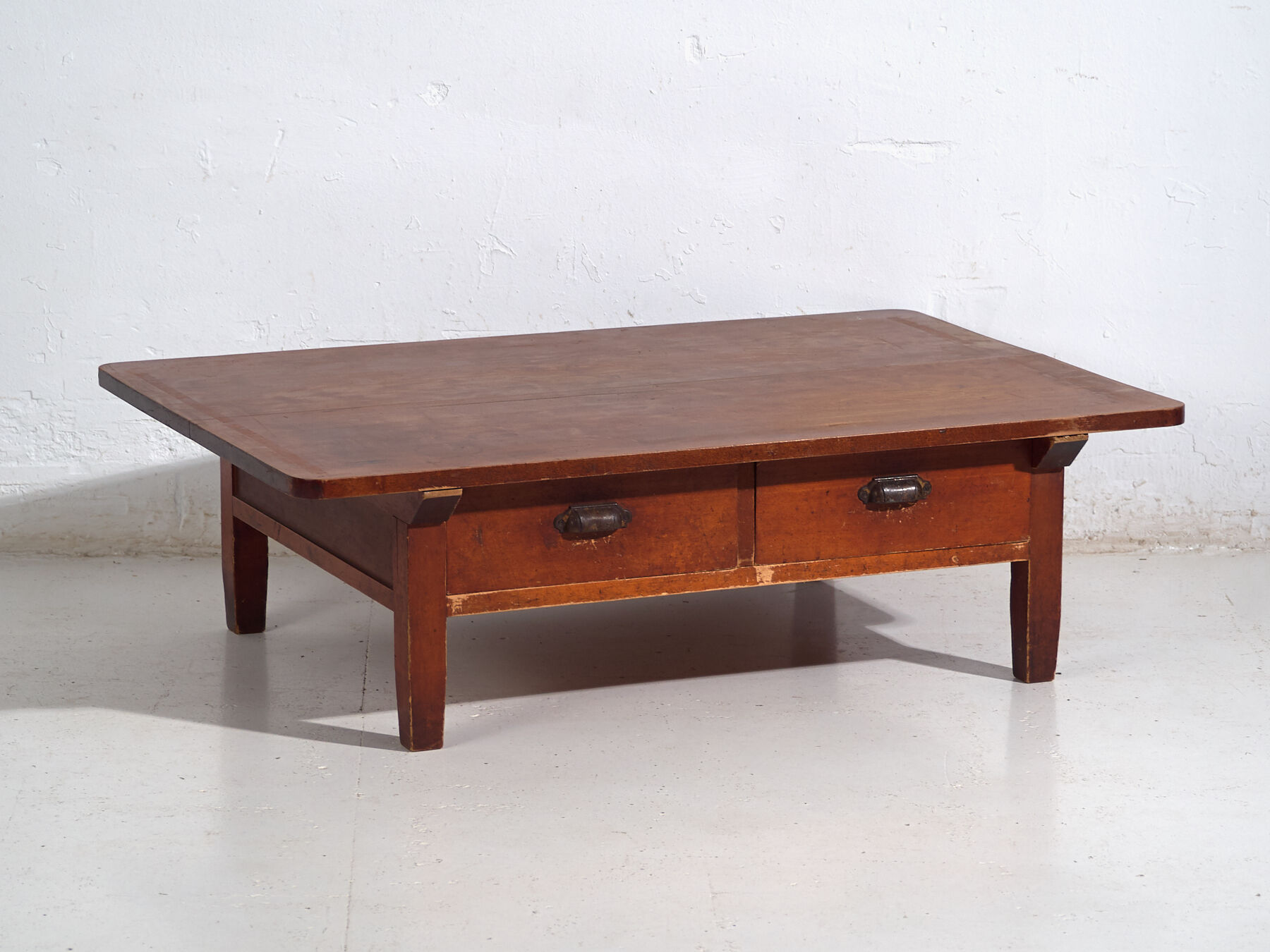 Table basse japonaise ancienne avec tiroirs – période Showa – vers 1930-1950