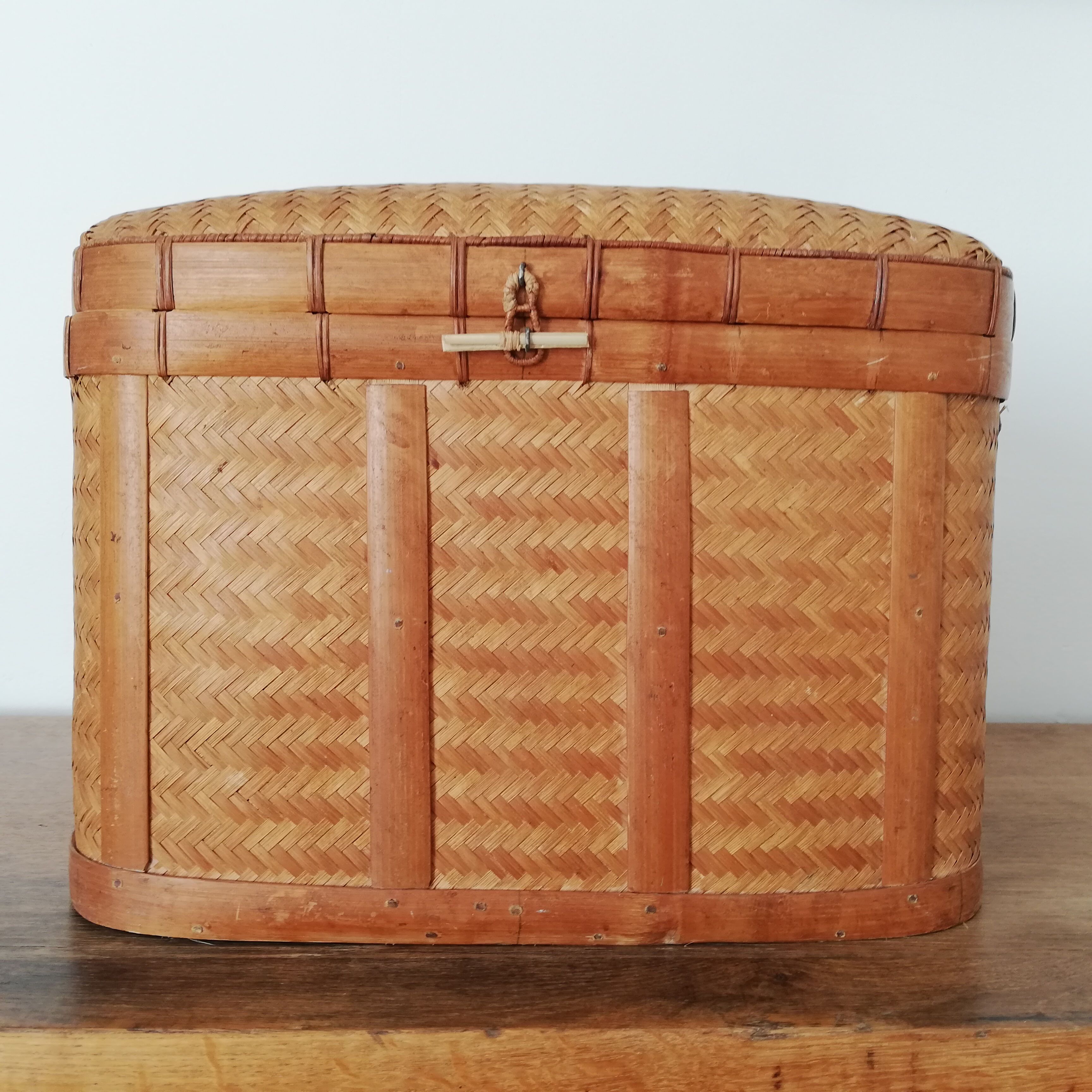 Braided wicker basket