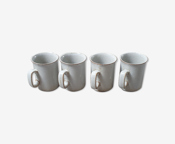 Mugs