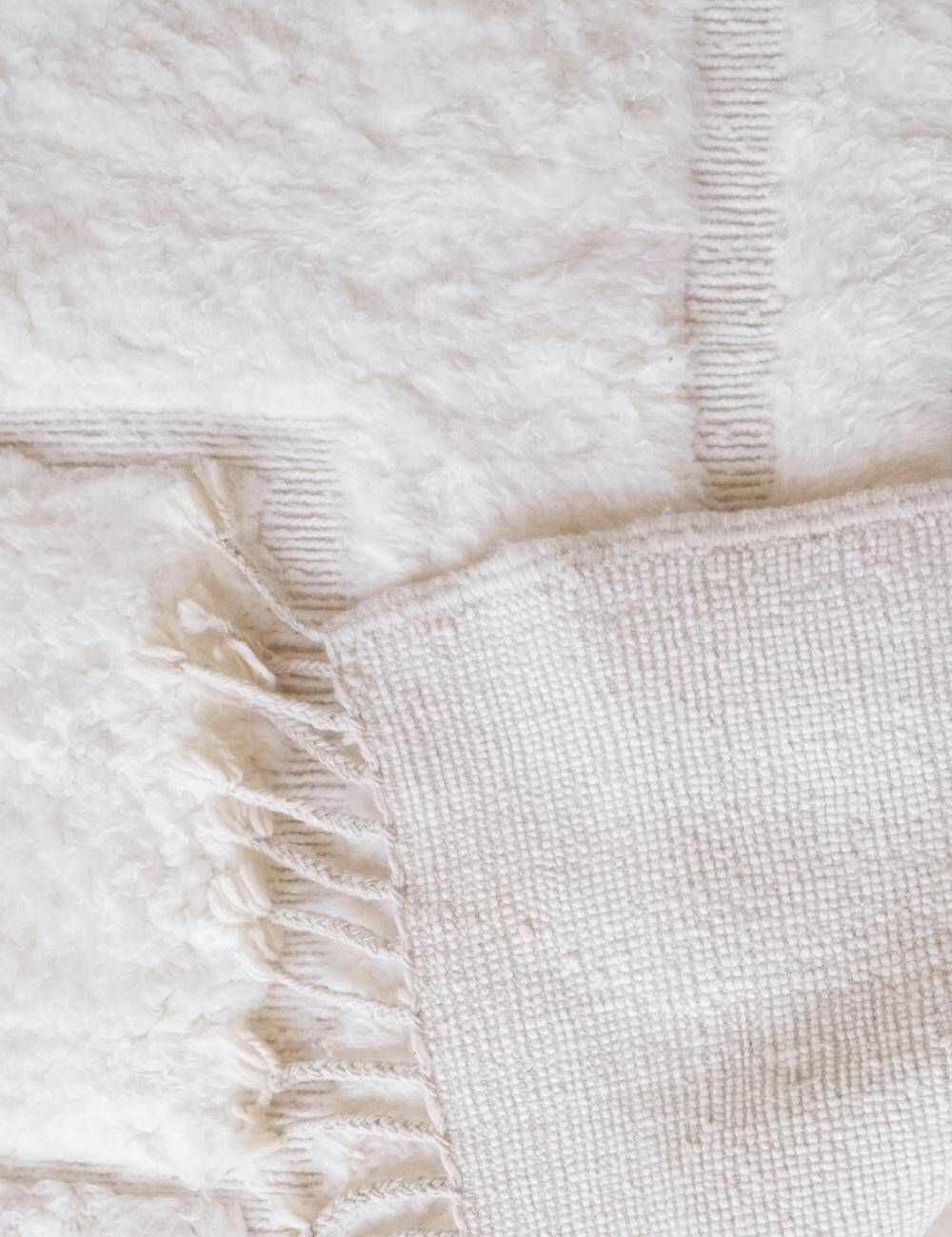 Beni Ourain rug - 338 x 252 cm